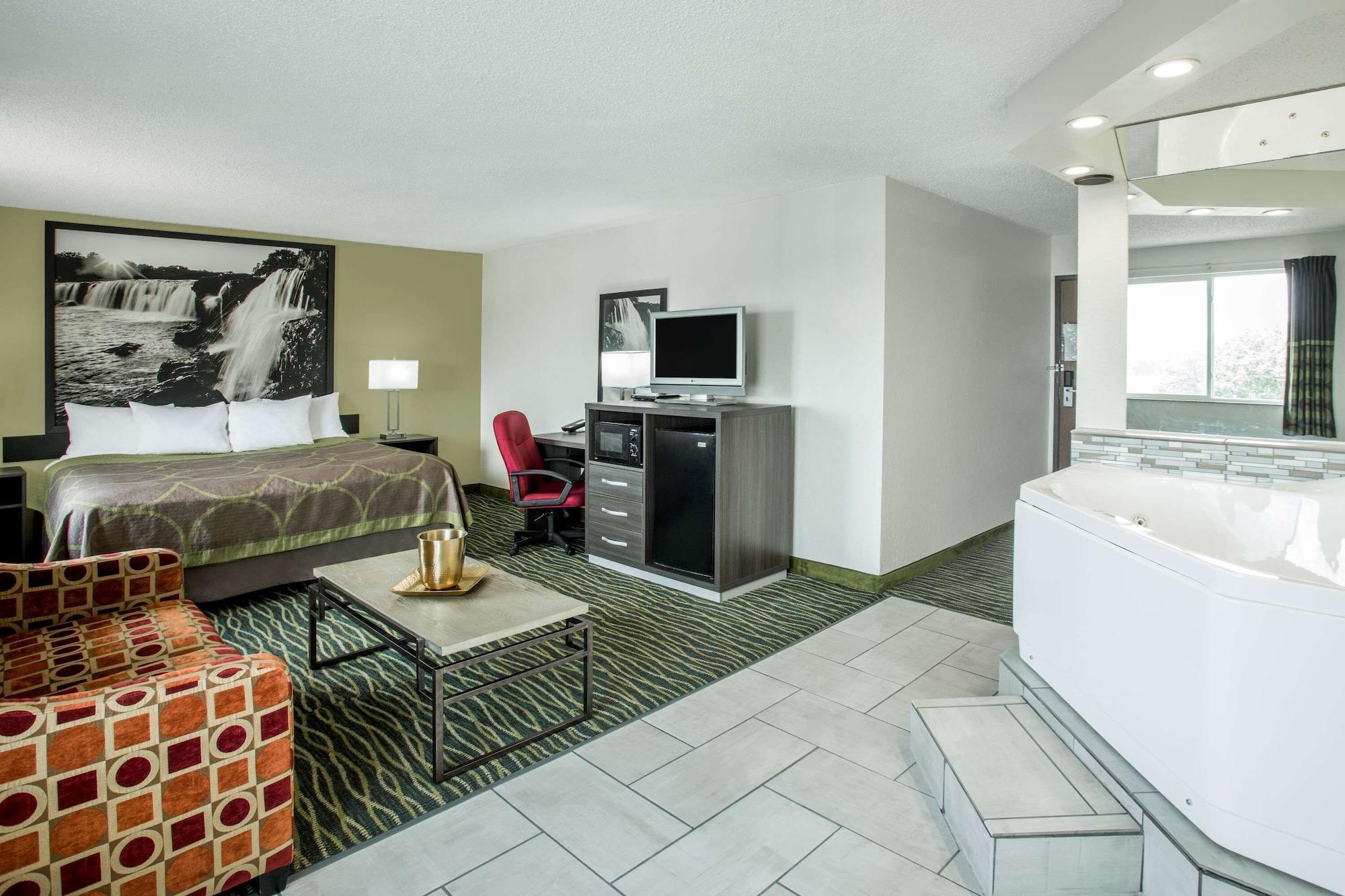 Super 8 By Wyndham Independence Kansas City Zewnętrze zdjęcie