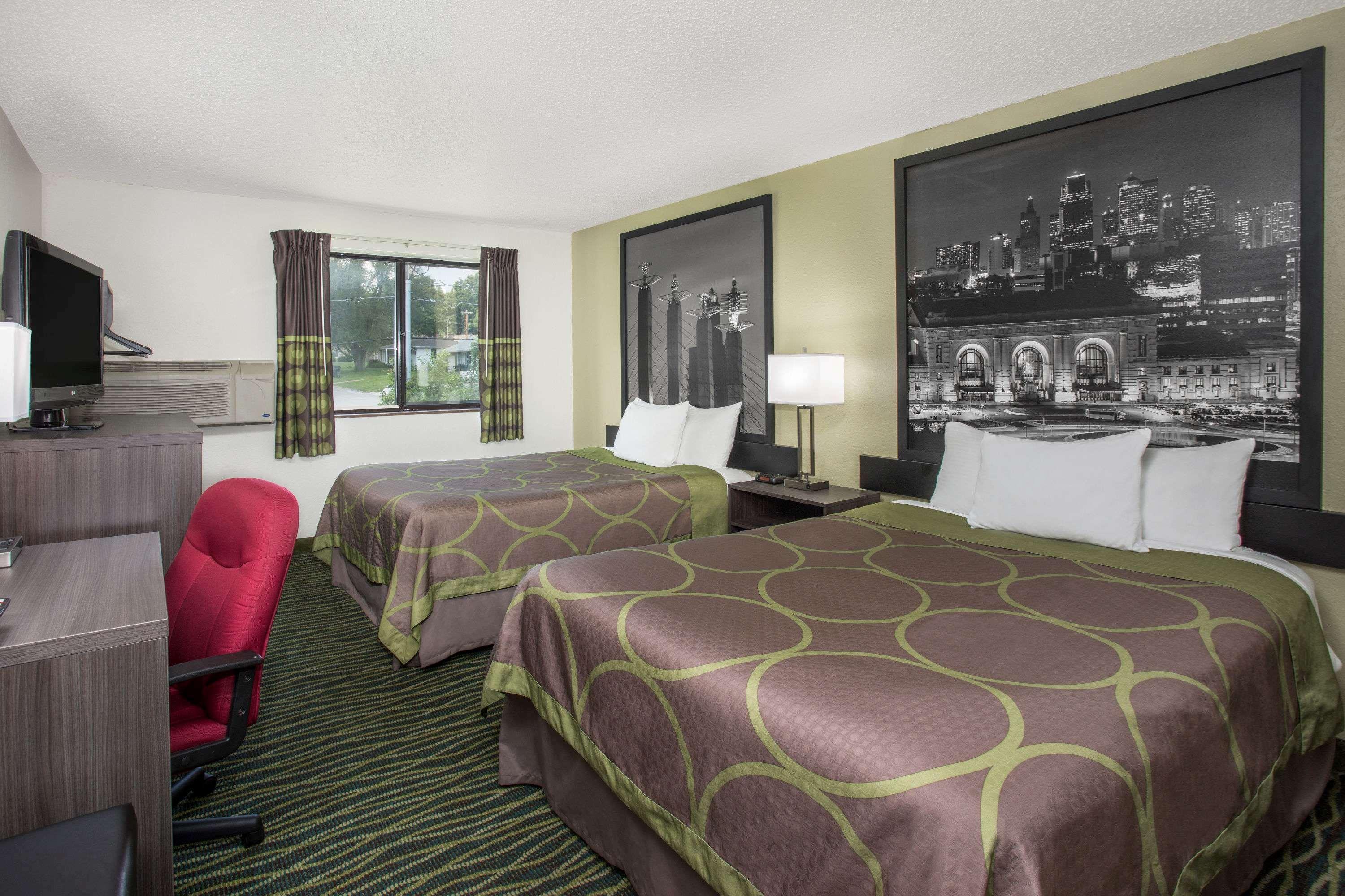 Super 8 By Wyndham Independence Kansas City Zewnętrze zdjęcie