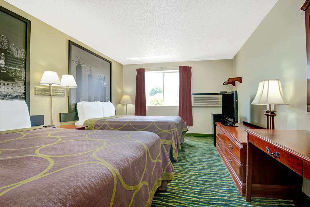 Super 8 By Wyndham Independence Kansas City Udogodnienia zdjęcie