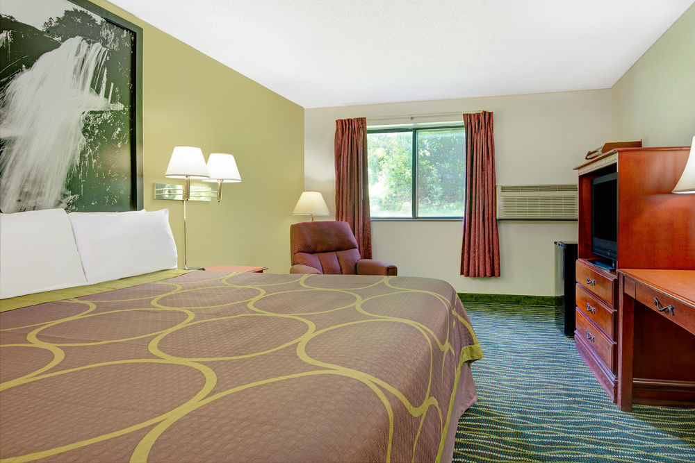 Super 8 By Wyndham Independence Kansas City Zewnętrze zdjęcie