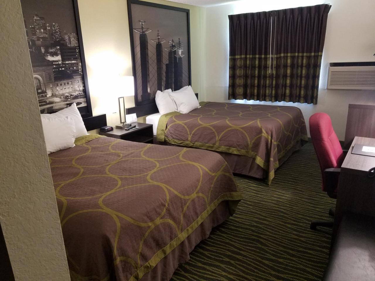 Super 8 By Wyndham Independence Kansas City Zewnętrze zdjęcie